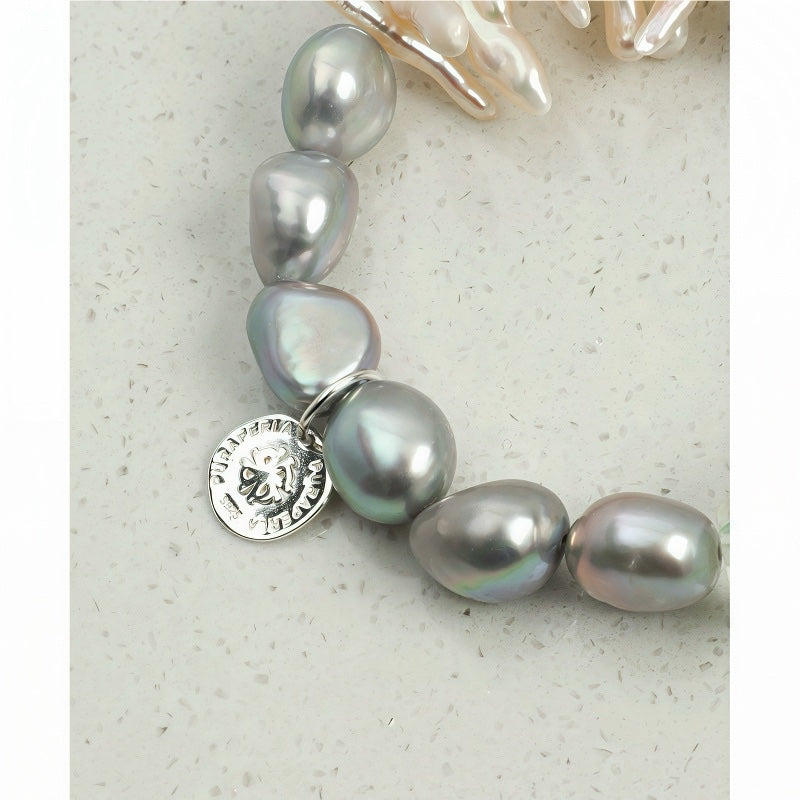 Elegant Green Quartz and Two-Tone Pearl Bracelet – Genuine Rice Pearl & Gray Pearl Beaded Stretch Band, Dainty Crystal Healing Jewelry for Women, Bridal or Birthday Gift