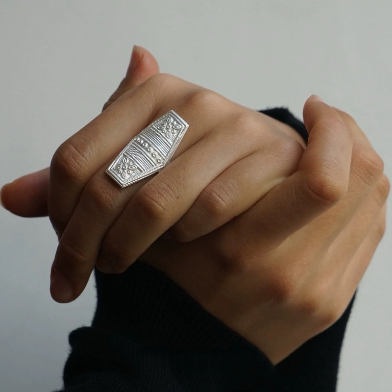 Ethnic Silver Statement Ring: Traditional Chinese Ethnicity × Modern Fashion