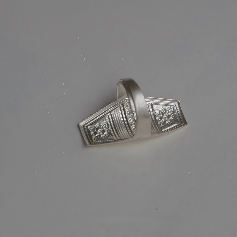 Ethnic Silver Statement Ring: Traditional Chinese Ethnicity × Modern Fashion