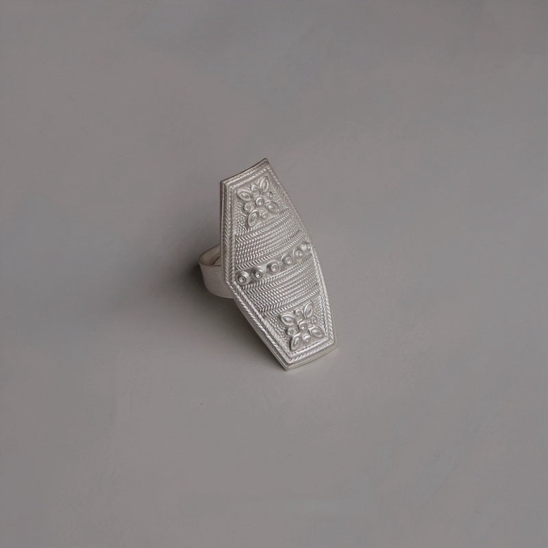 Ethnic Silver Statement Ring: Traditional Chinese Ethnicity × Modern Fashion