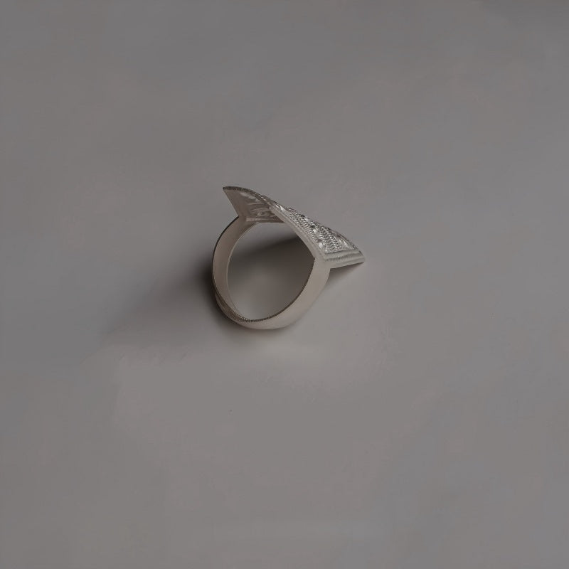 Ethnic Silver Statement Ring: Traditional Chinese Ethnicity × Modern Fashion
