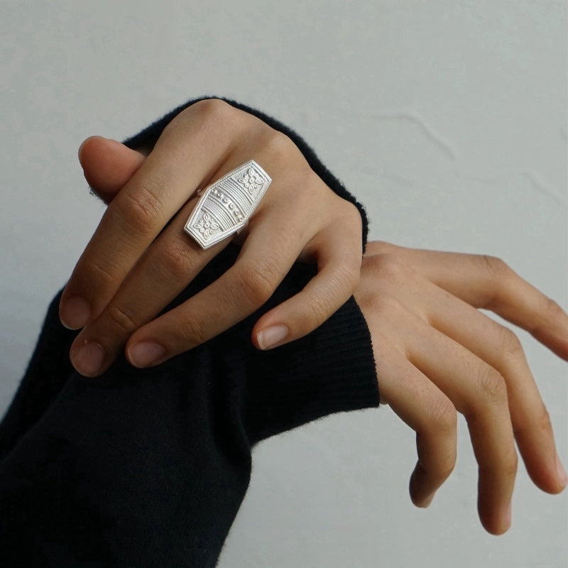 Ethnic Silver Statement Ring: Traditional Chinese Ethnicity × Modern Fashion