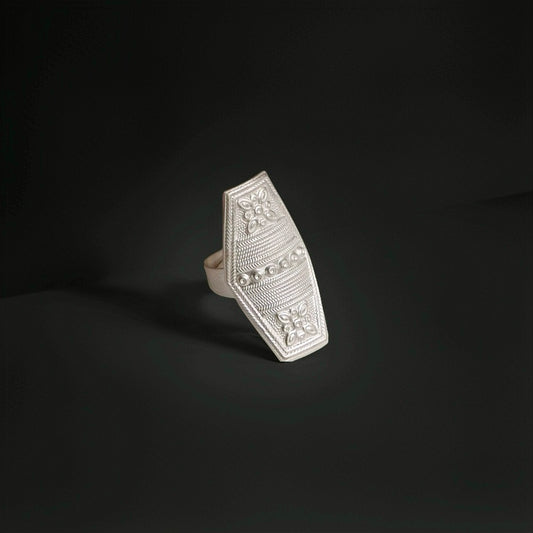 Ethnic Silver Statement Ring: Traditional Chinese Ethnicity × Modern Fashion