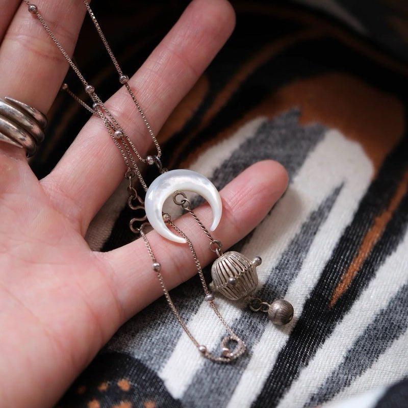 The Moon's Daughter Necklace – Handmade Yi Silver with Natural Cat’s Eye Gemstone